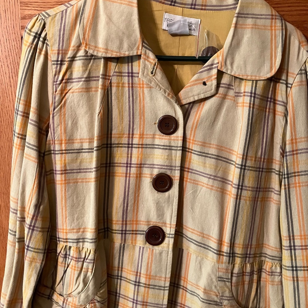‘Ladies short jacket
